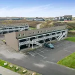 Anastasia - 200m From The Sea By Interhome