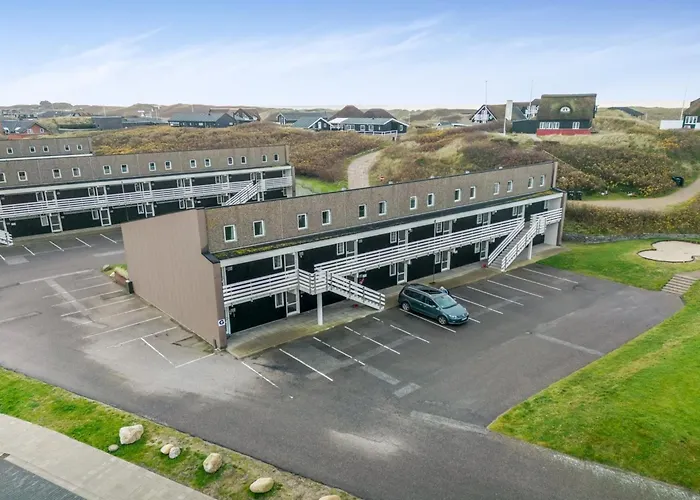 Anastasia - 200m From The Sea By Interhome